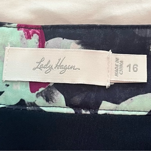 Lady Hagen Navy Floral Golf Pickleball Tennis Skort with Back Zip Size 16 - Picture 4 of 6